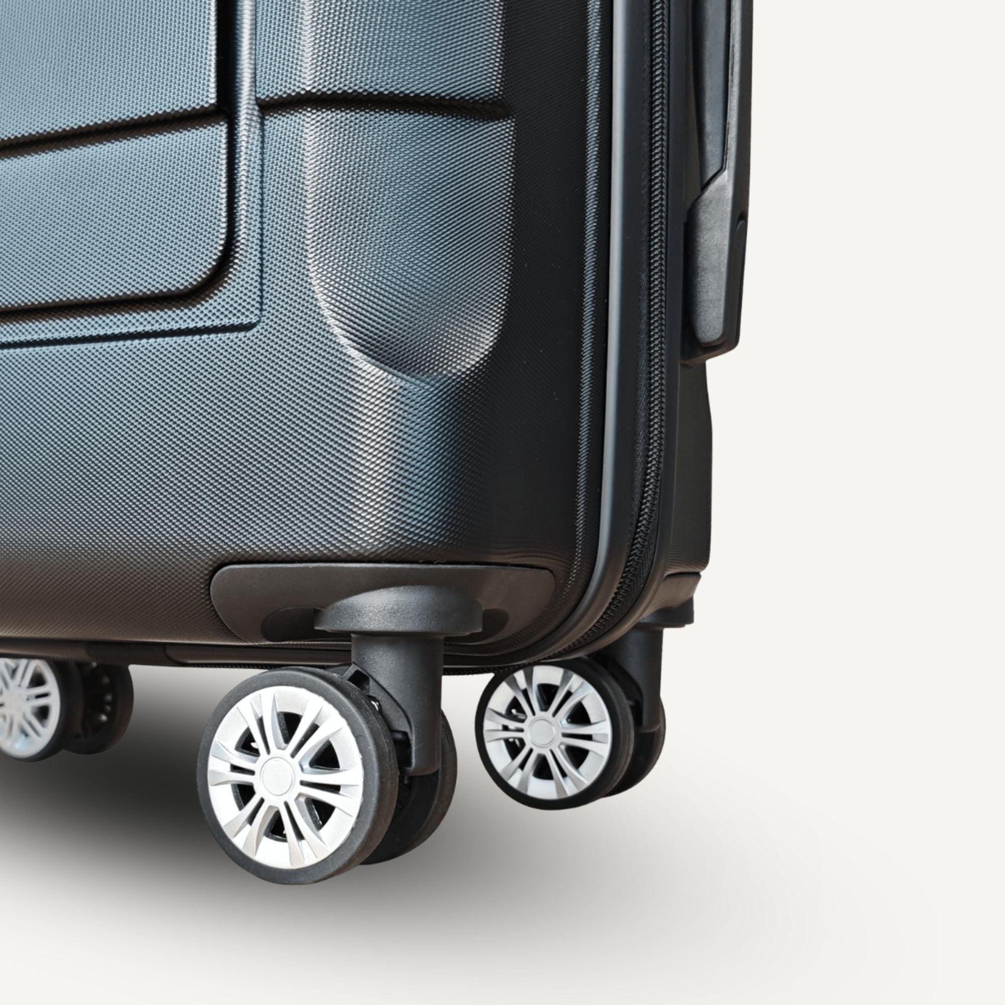 Black Medium Check - In Suitcase - Fly First